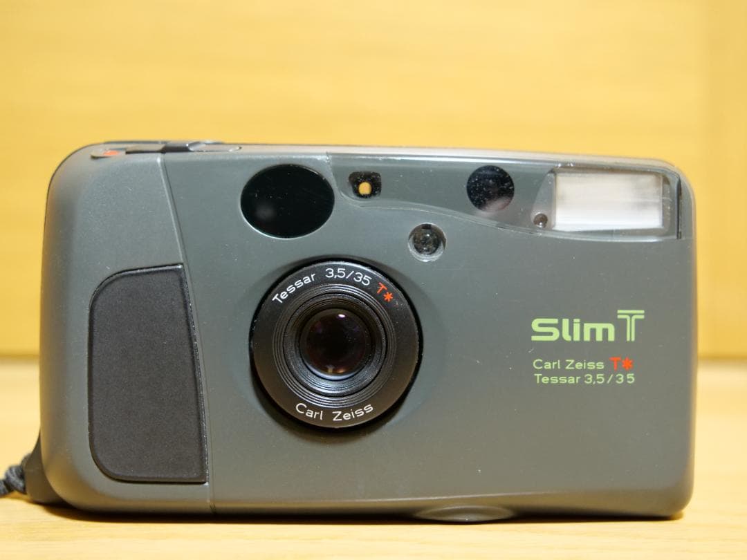 KYOCERA Slim-T フイルムカメラ オリーブ色