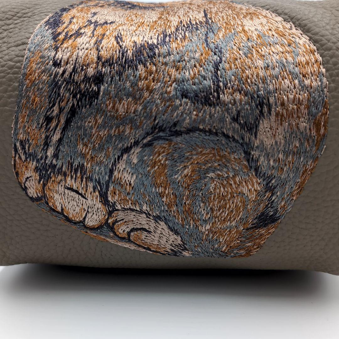 未使用級✨️ イアパピヨネ ねこ刺繍ボストンバッグ 猫刺繍 ミニボストン レザー