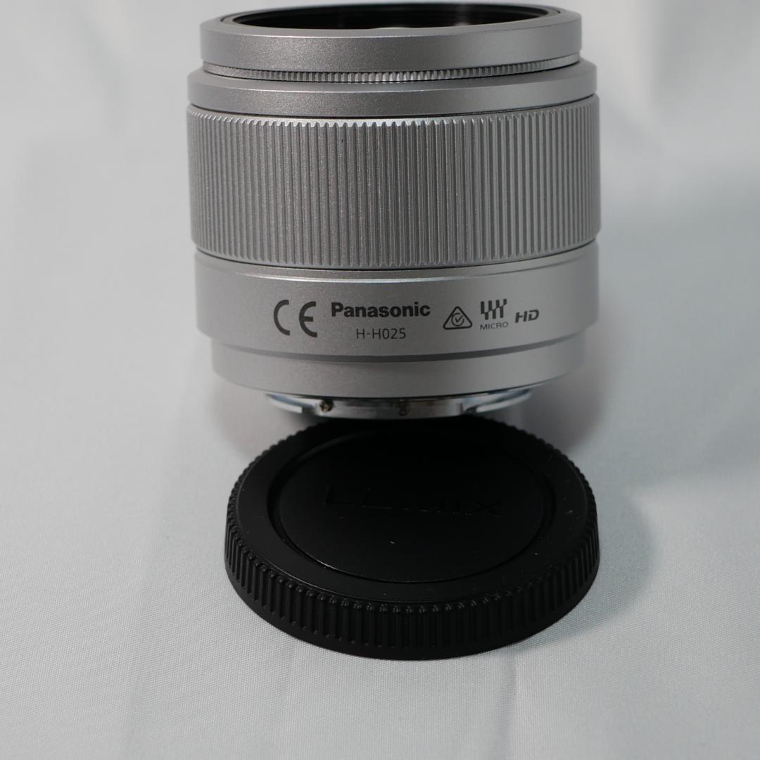 Panasonic 25mm F1.7 レンズ　シルバー　H-H025-S