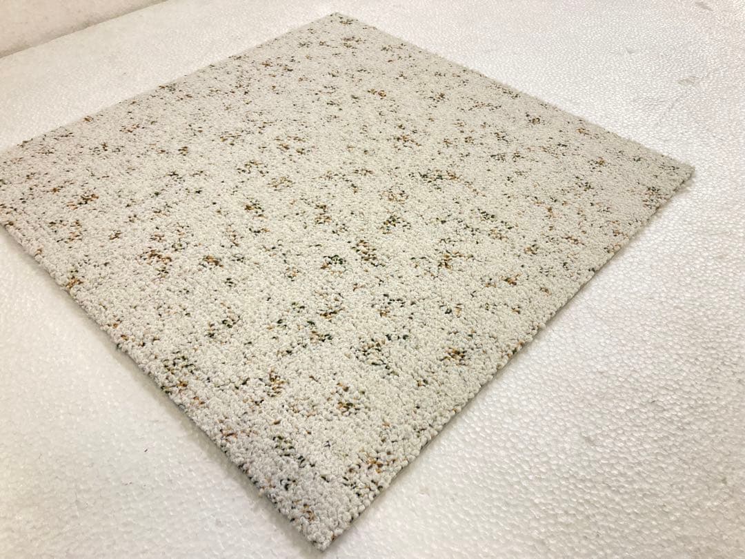 kafu タイルカーペット　３０枚 新品・未使用　国内メーカー