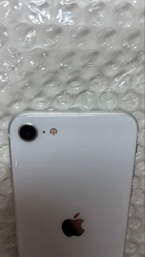 Apple iPhone SE（第2世代） 128GB ホワイト