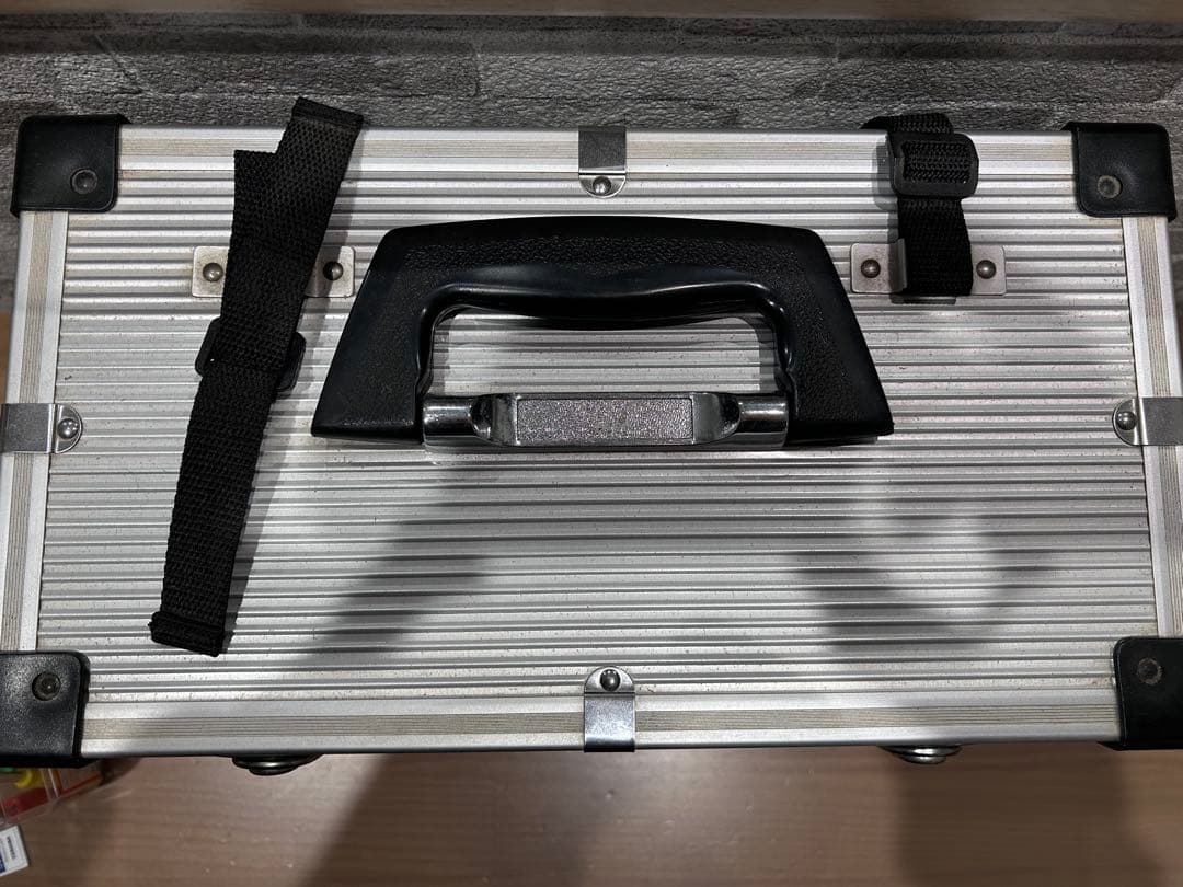 Nikon デジタル一眼レフカメラ D40X、アルミケース付