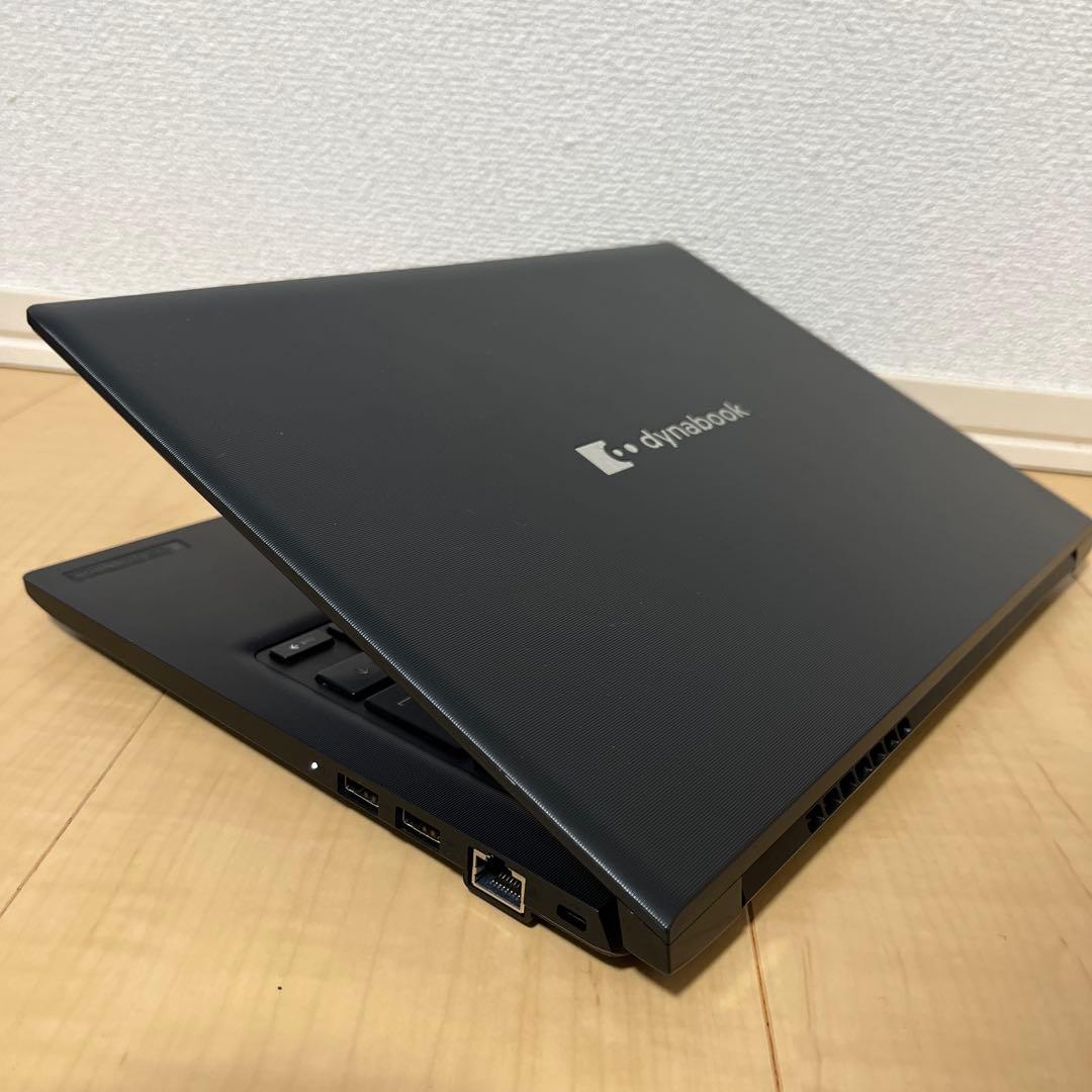 Core i5 第8世代 SSD256GB Dynabook ノートパソコン