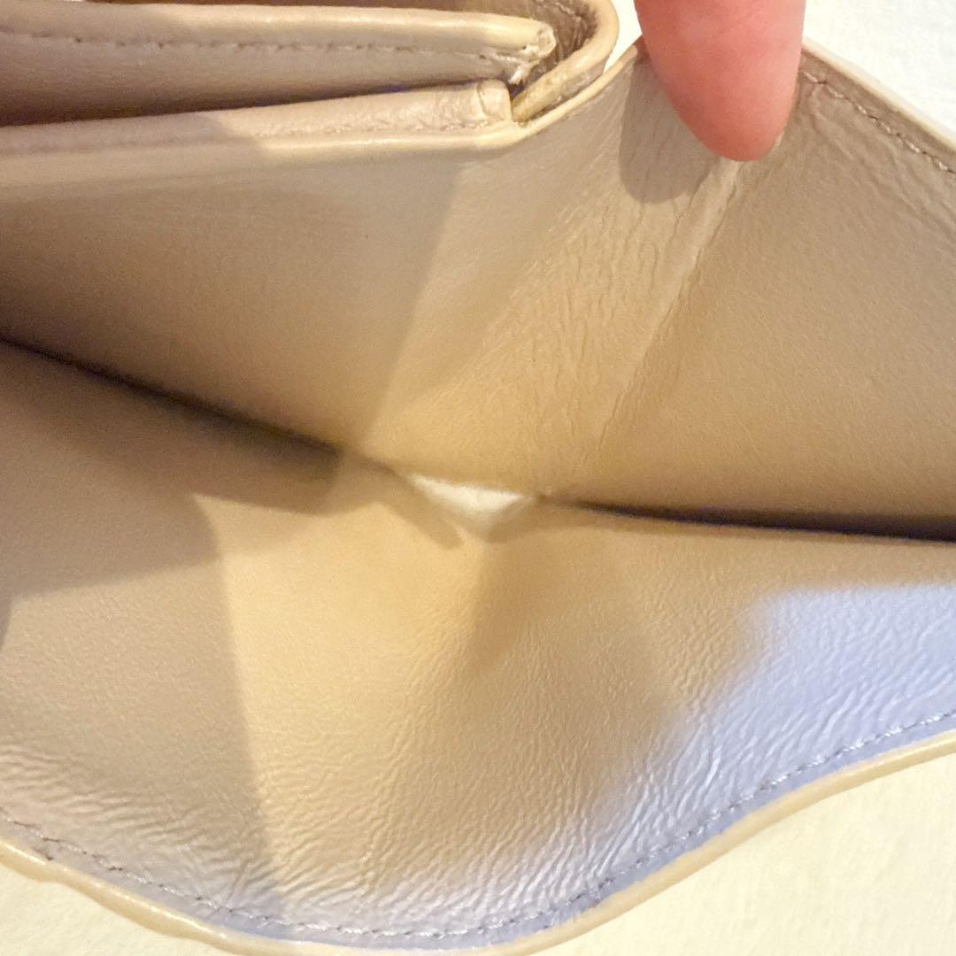 バレンシアガ　二つ折り財布　ベージュ