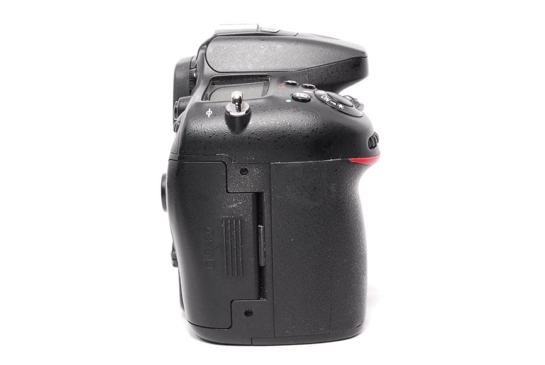 まだまだ使える◆Nikon D7100◆高性能◆ハイアマチュア機◆一眼レフカメラ