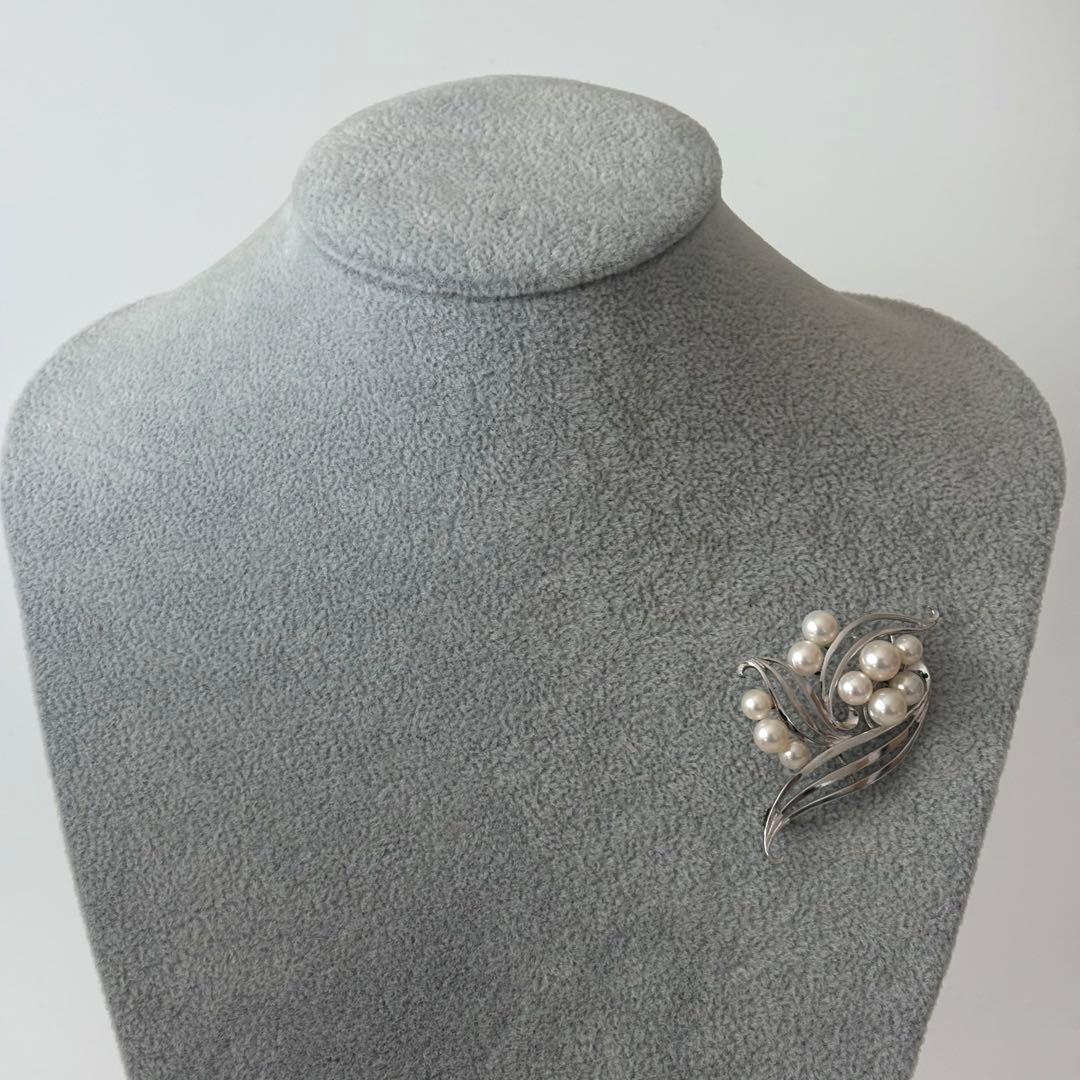 050【ミキモト】シルバー　パール　ブローチ