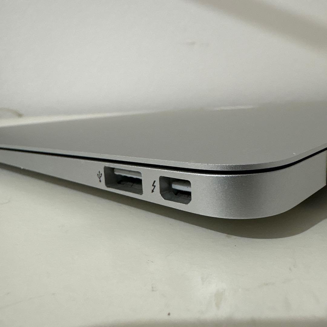 Macbook air 11インチ最終モデル (2015-Early) 美品