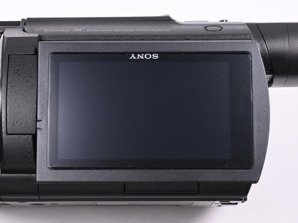 【ほぼ新品】 ソニー　SONY FDR-AX60 デジタル4Kビデオカメラ