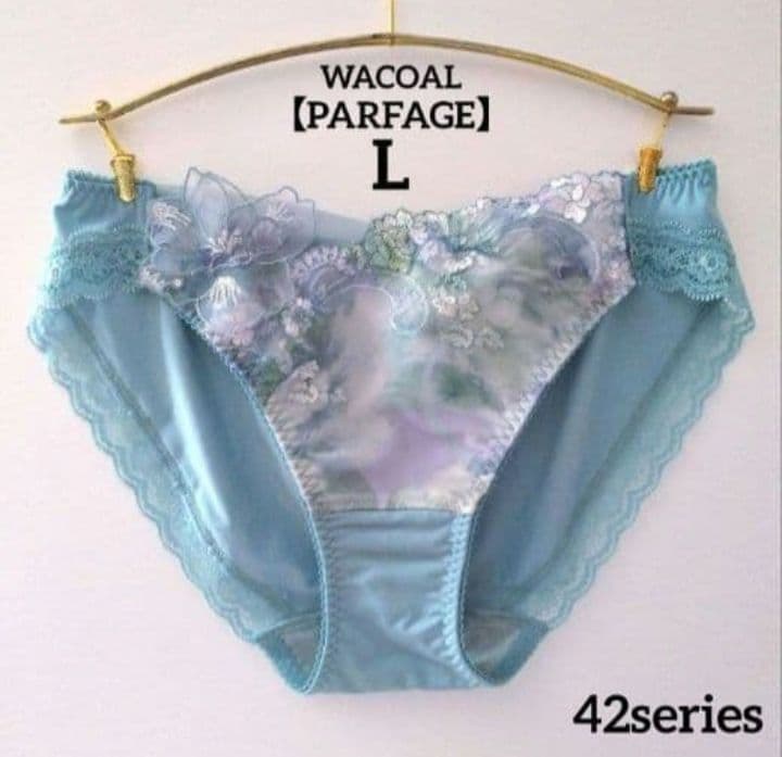 【新品】ワコール《パルファージュ》ブラジャー E70 2点/ショーツ 2点