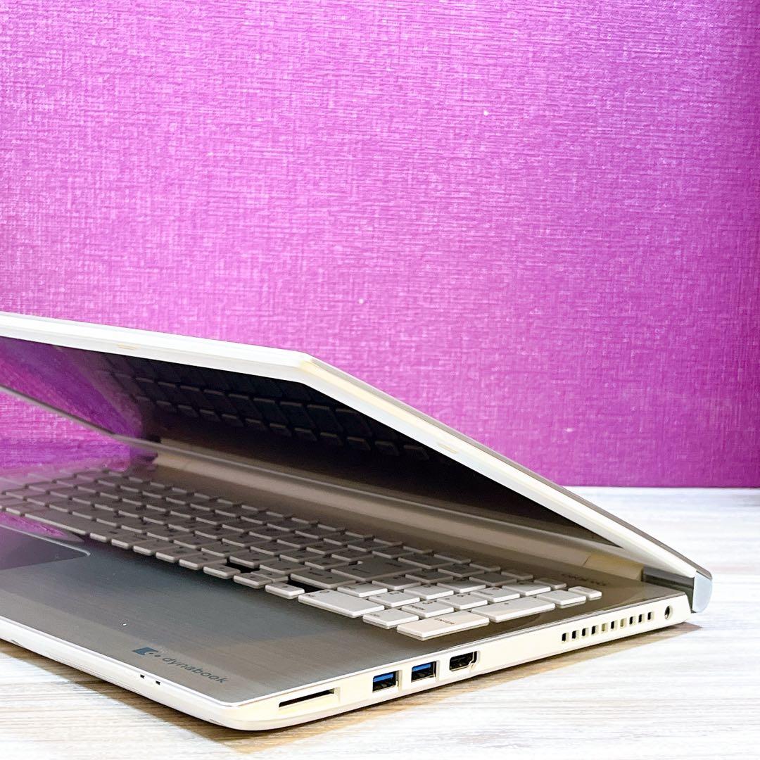 Corei7✨メモリ8G✨Win11✨すぐ使えるノートパソコン✨カメラ✨大容量