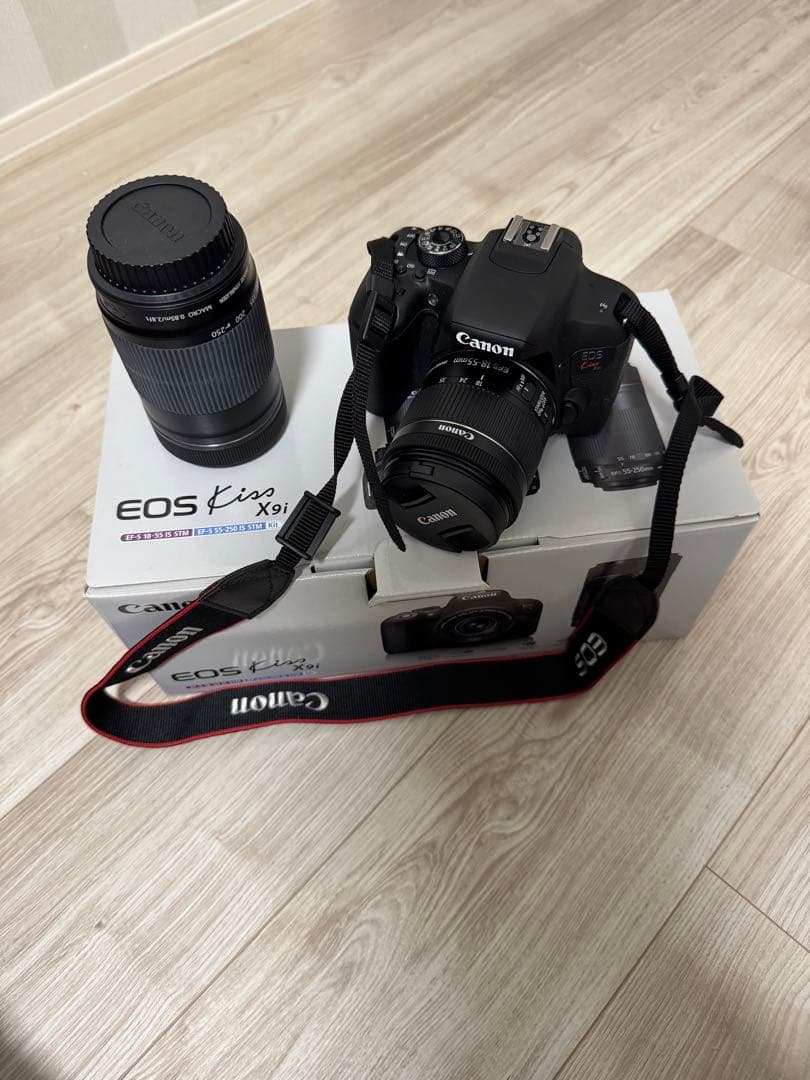 Canonデジタル一眼レフカメラ EOS Kiss X9i ダブルズームキット