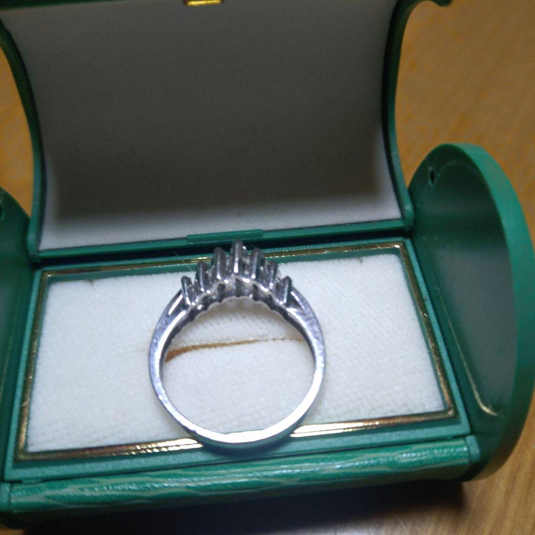 プラチナPt900/約12〜13号ダイヤ0.50リングＶ指輪中古