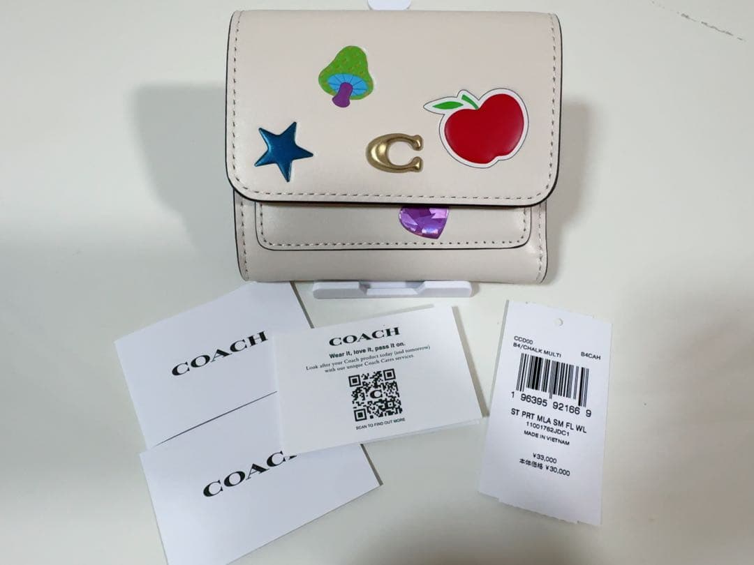【新品・正規品】コーチ 三つ折財布