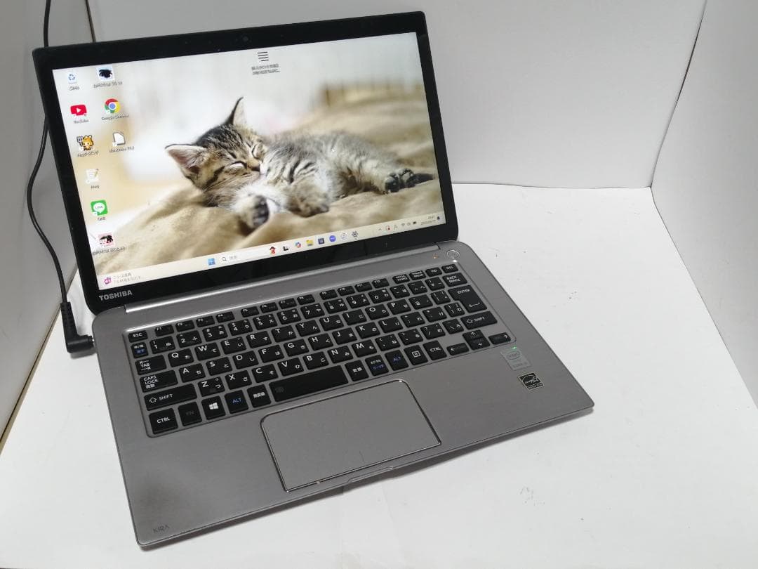 なWindows11東芝ノートパソコン爆速SSDメモリ8G office互換