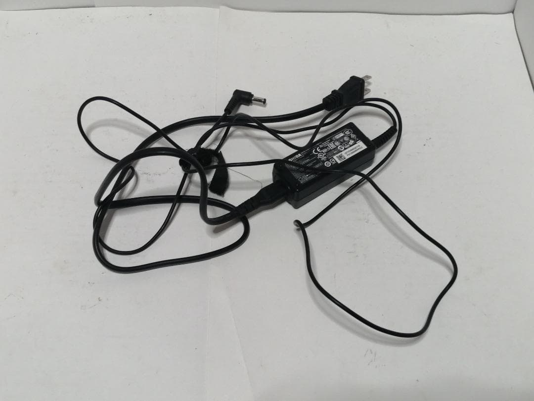 なWindows11東芝ノートパソコン爆速SSDメモリ8G office互換