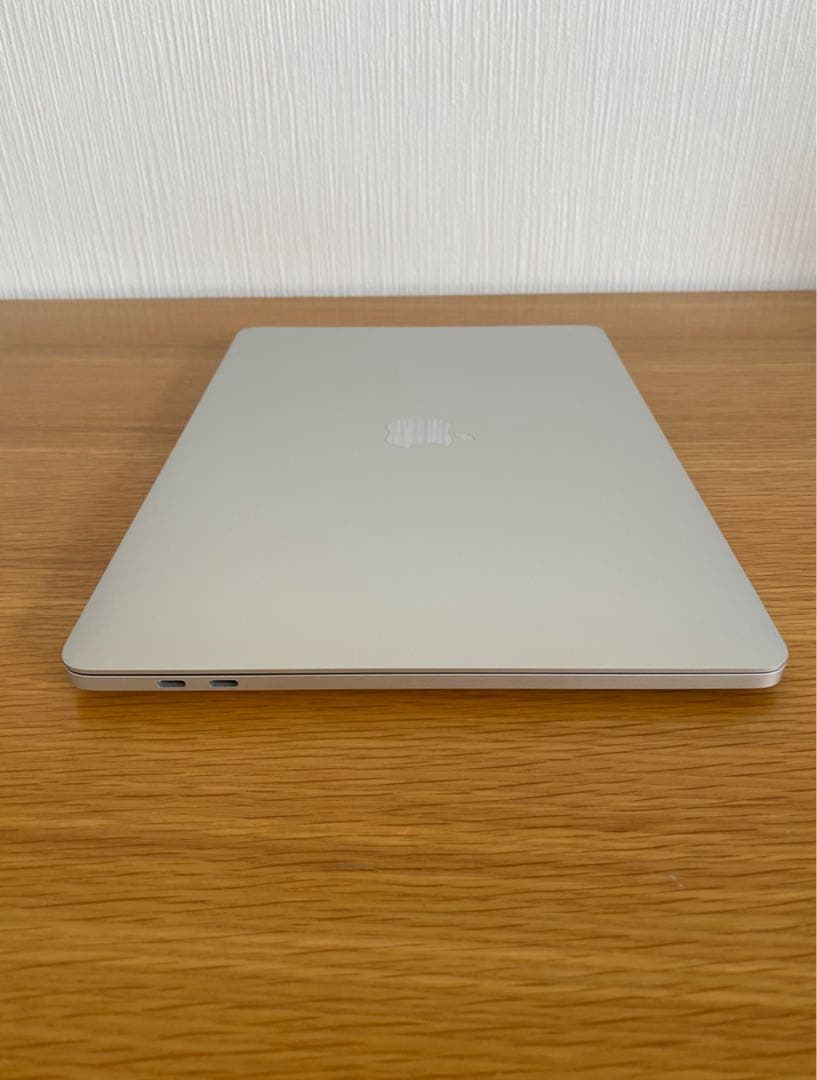 MacBook本体　新品同様　MacBook Pro 2020 本体