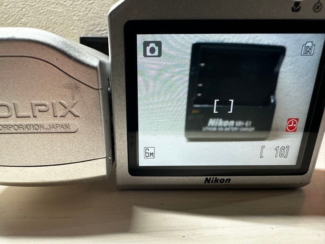 ☆プロフ必読☆ままま♡R・T 様Nikon COOLPIX S10 VR