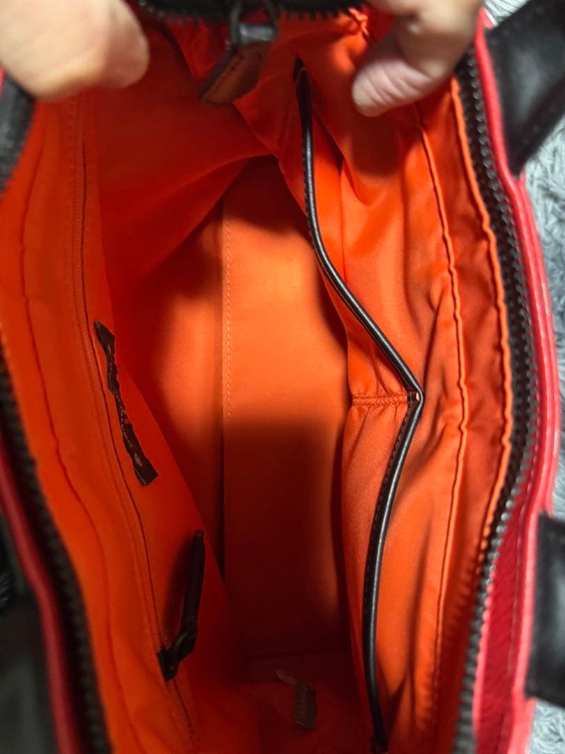 CASTELBAJAC本革 レッド ロゴ入り トートバッグ