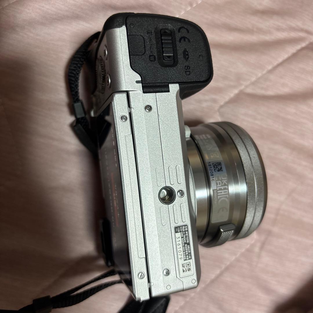 SONY α6400 ミラーレス一眼