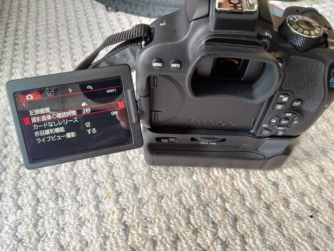 Ｃａｎｏｎ　ＥＯＳ　Ｋｉｓｓ　Ｘ９ｉ　　デジタル一眼レフ　ボディ　レンズセット