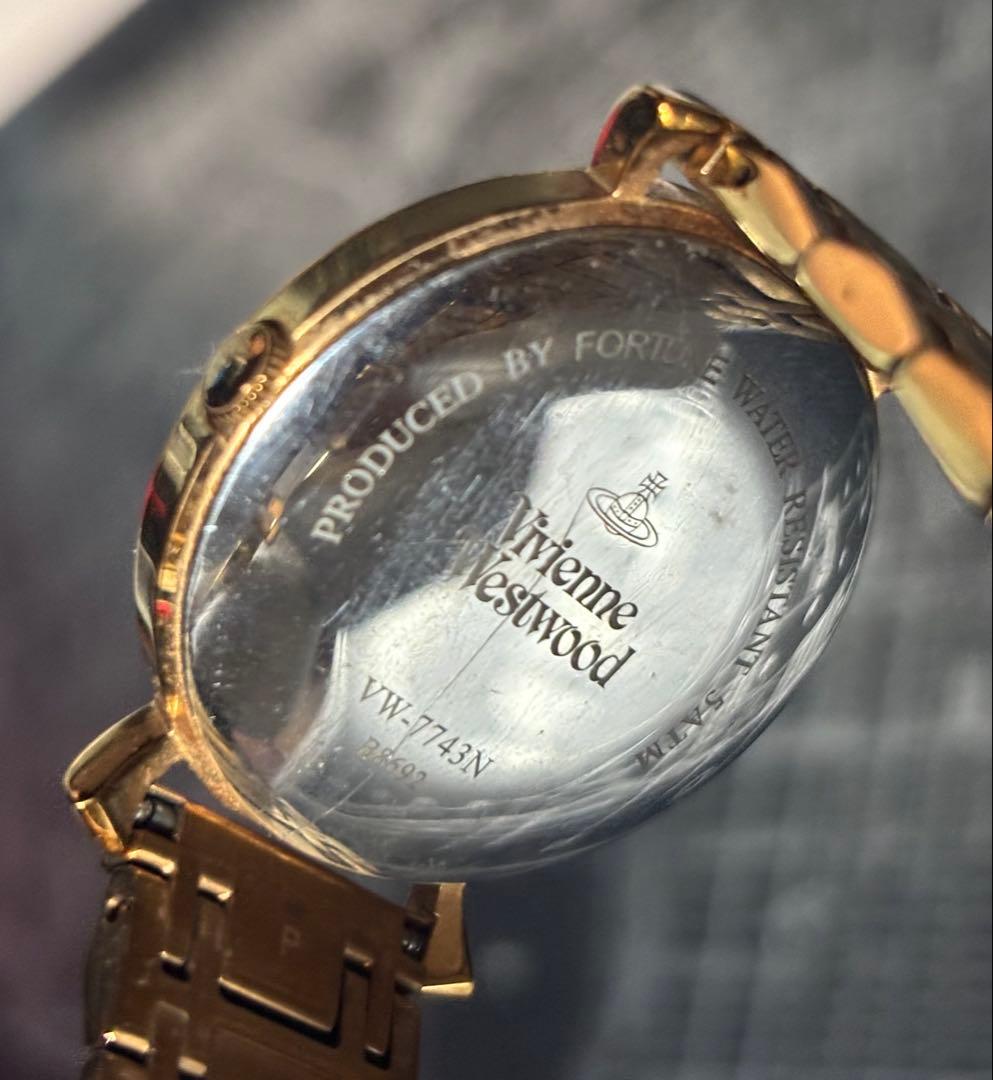 【稼働品】ヴィヴィアンウエストウッド腕時計