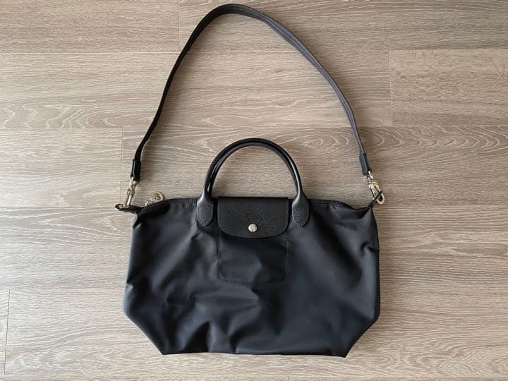 LONGCHAMP ロンシャン ル・プリアージュ ネオ ショルダーバッグ M