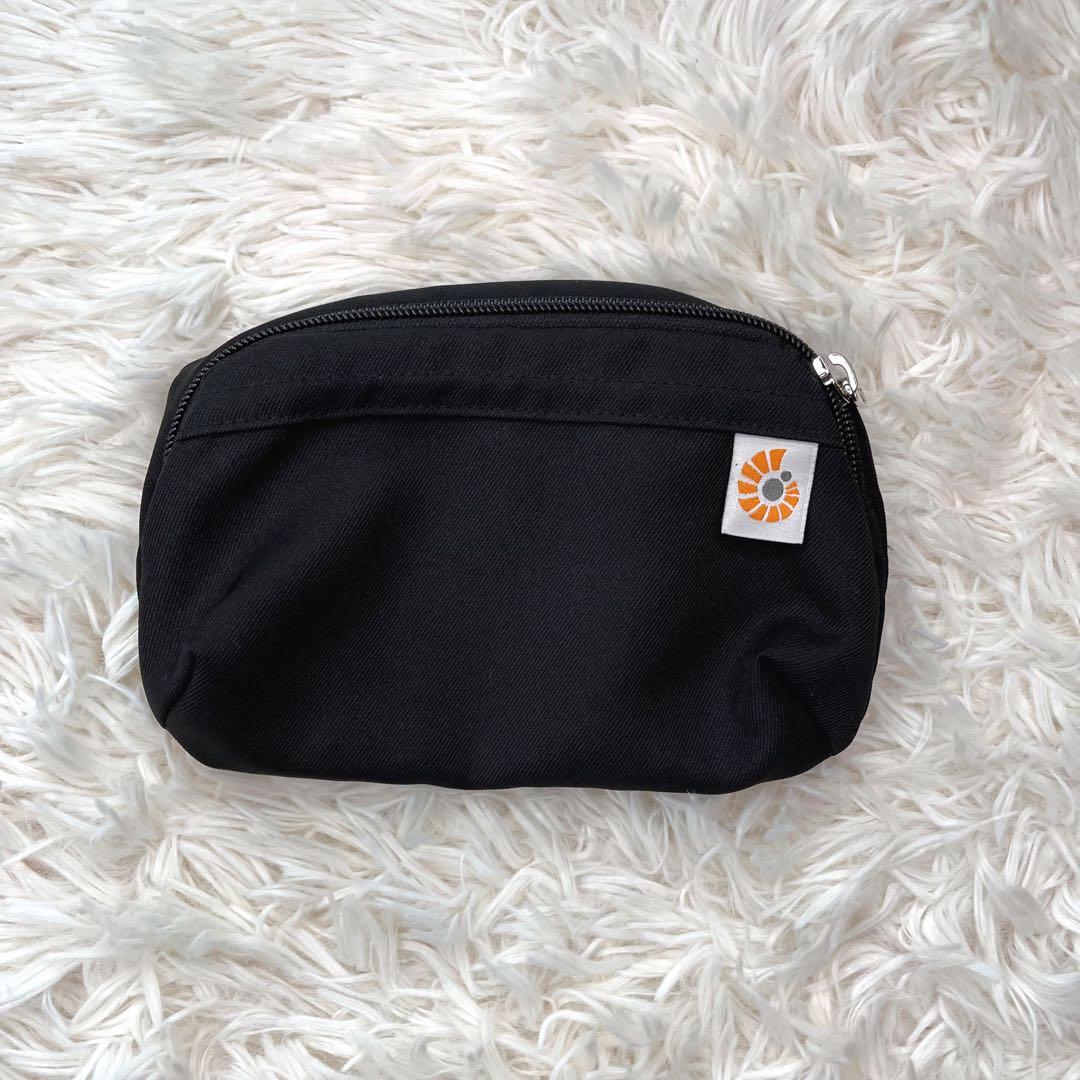 mmk✨極美品✨エルゴベビー　オムニブリーズ　ブラック　ポーチ付き❗️