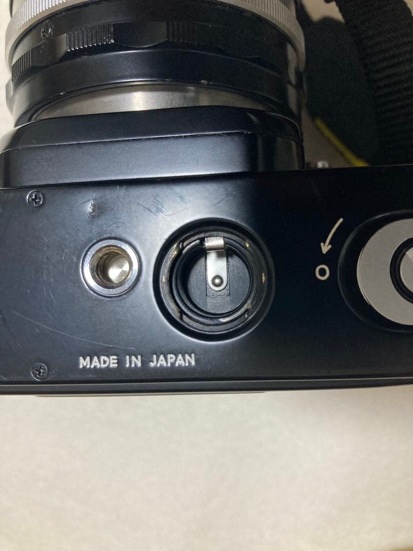 Nikon F2 フォトミックブラックボディ　レンズ、純正本革ケース、使用説明書