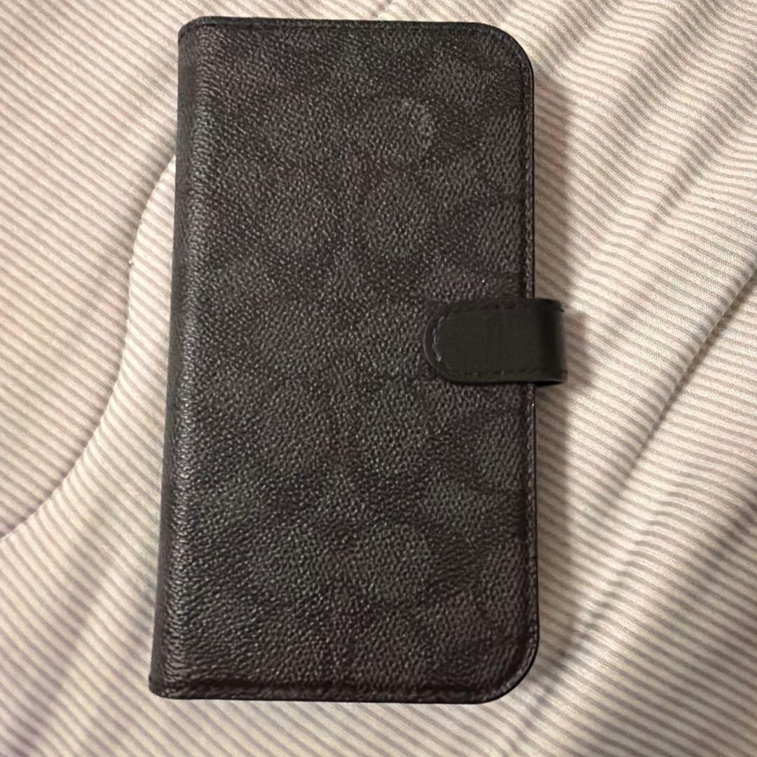 コーチ手帳型ケースiPhone１５pro MAX