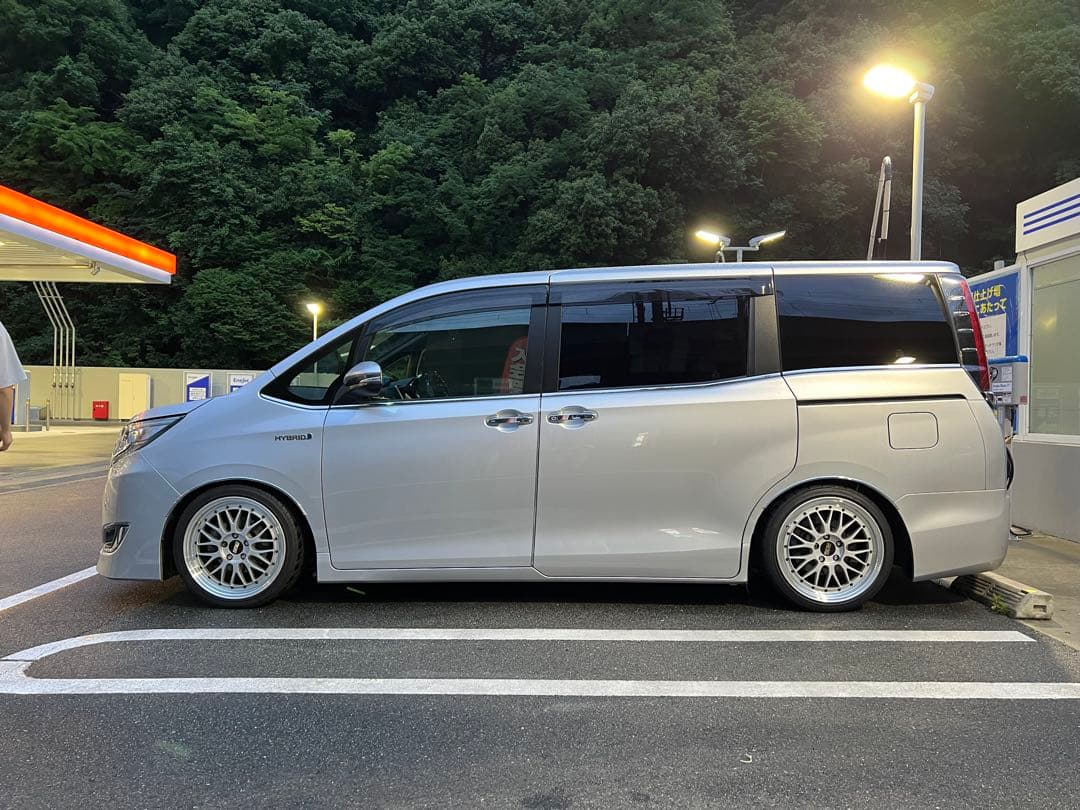 パーフェクトダンパーIII 車高調　80系ヴォクシー　ノア　エスクァイア用