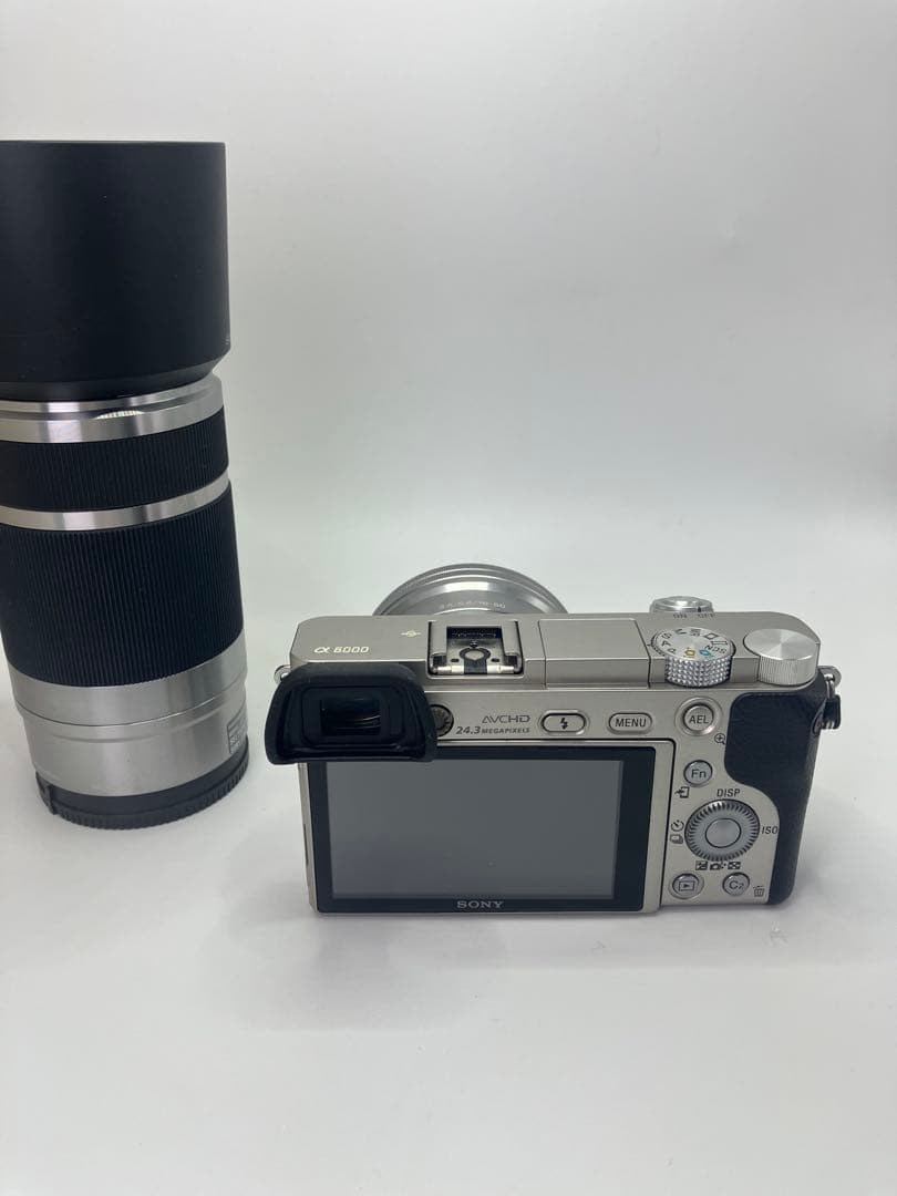 【返品保証・動作良好】SONY α6000 ダブルズームレンズキット シルバー