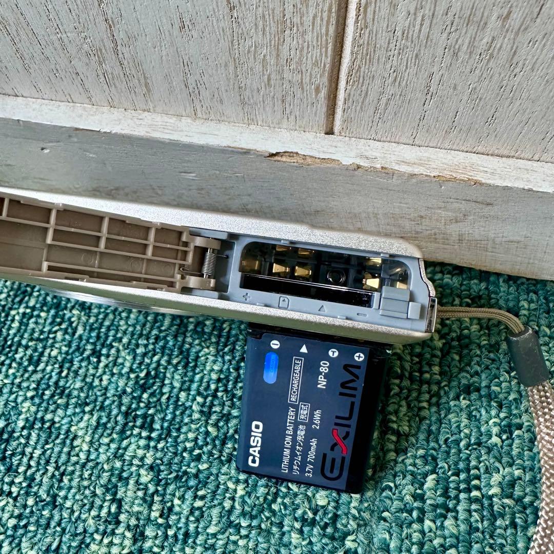 CASIO EXILIM カシオ コンパクトデジタルカメラ EX-Z270