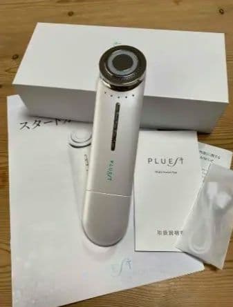 【新品未使用】美容のプロが開発！1台6役プルエストマルチフェイシャルスパ美顔器