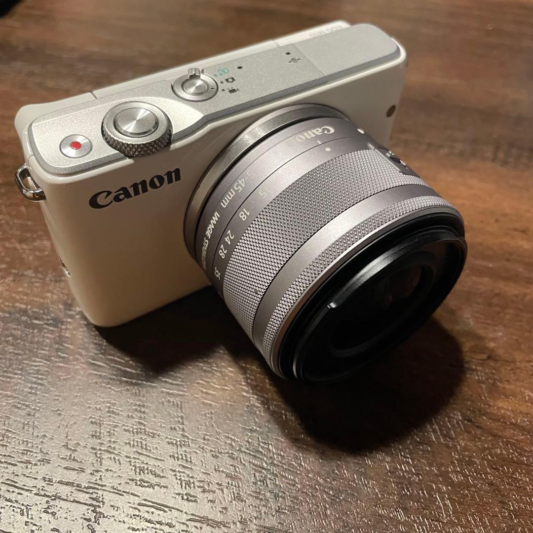 Canon EOS M10 ホワイト 本体 + 付属品