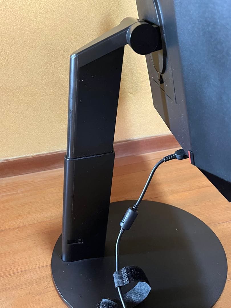 Windowsデスクトップ Lenovo ThinkCentre M720q Core i7 8700T