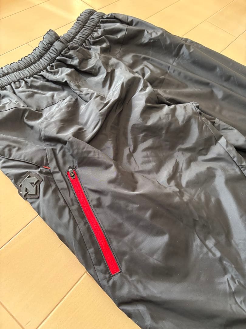 美品DESCENTE Move Sport ウインドブレーカー上下セットOサイズ