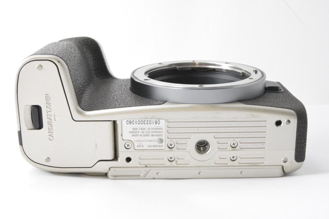 ■ 美品 ■ キャノン　Canon RP ゴールド ボディ