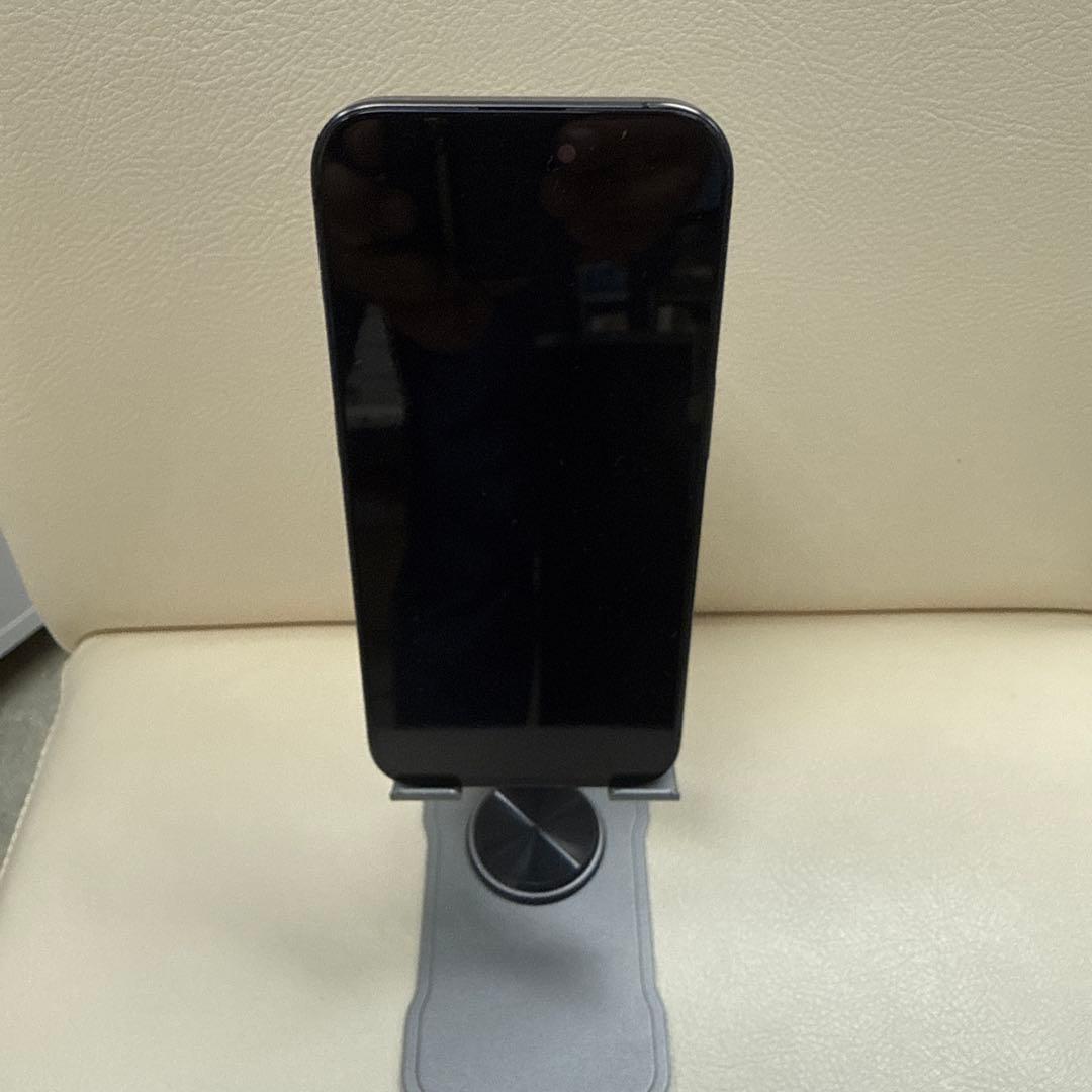 か*ん様 送料無料　iPhone15Pro 128GB SIMフリー