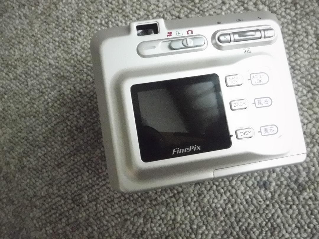 美品 Fujifilm デジタルカメラ FinePix F401 ファインピクス