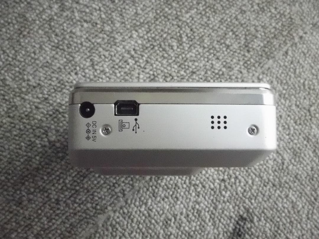 美品 Fujifilm デジタルカメラ FinePix F401 ファインピクス