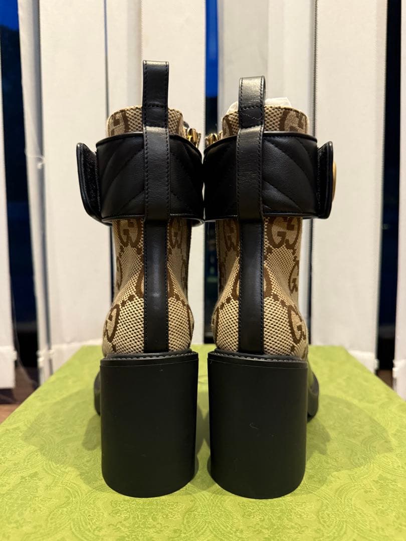 新品未使用！GUCCI GGロゴ ショートブーツ
