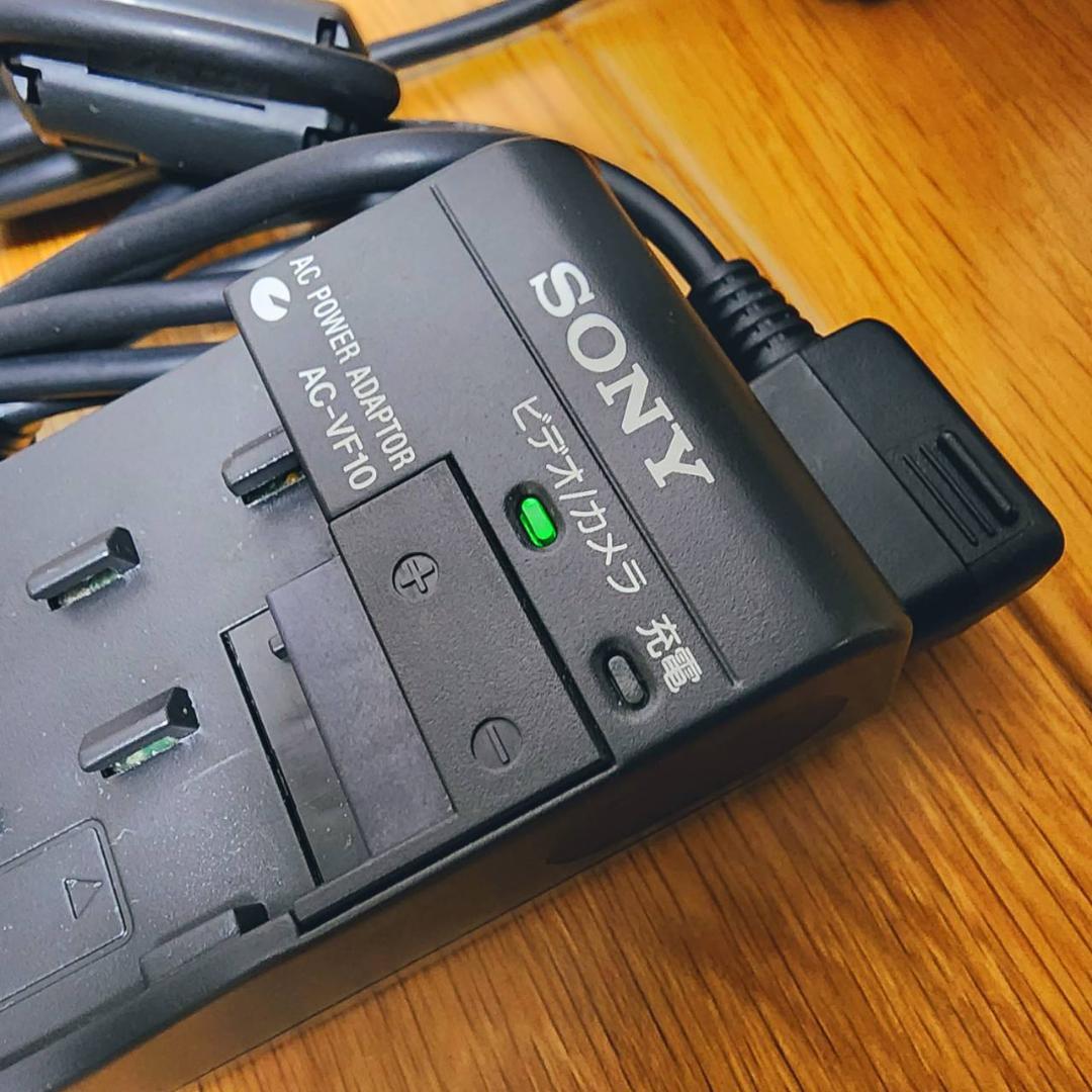 【動作確認済】高画質 SONY MiniDV ビデオカメラ DCR-PC1