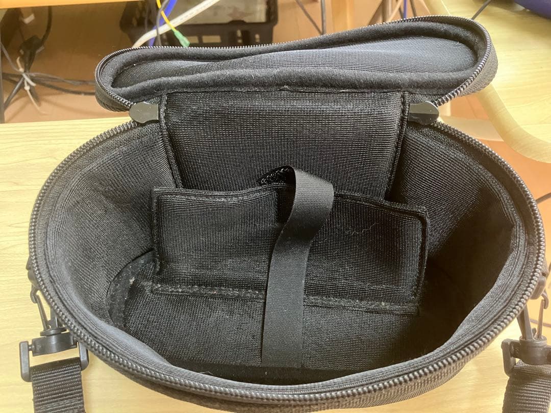 Panasonic HC-V520M ビデオカメラ、パナソニック製のケース付き