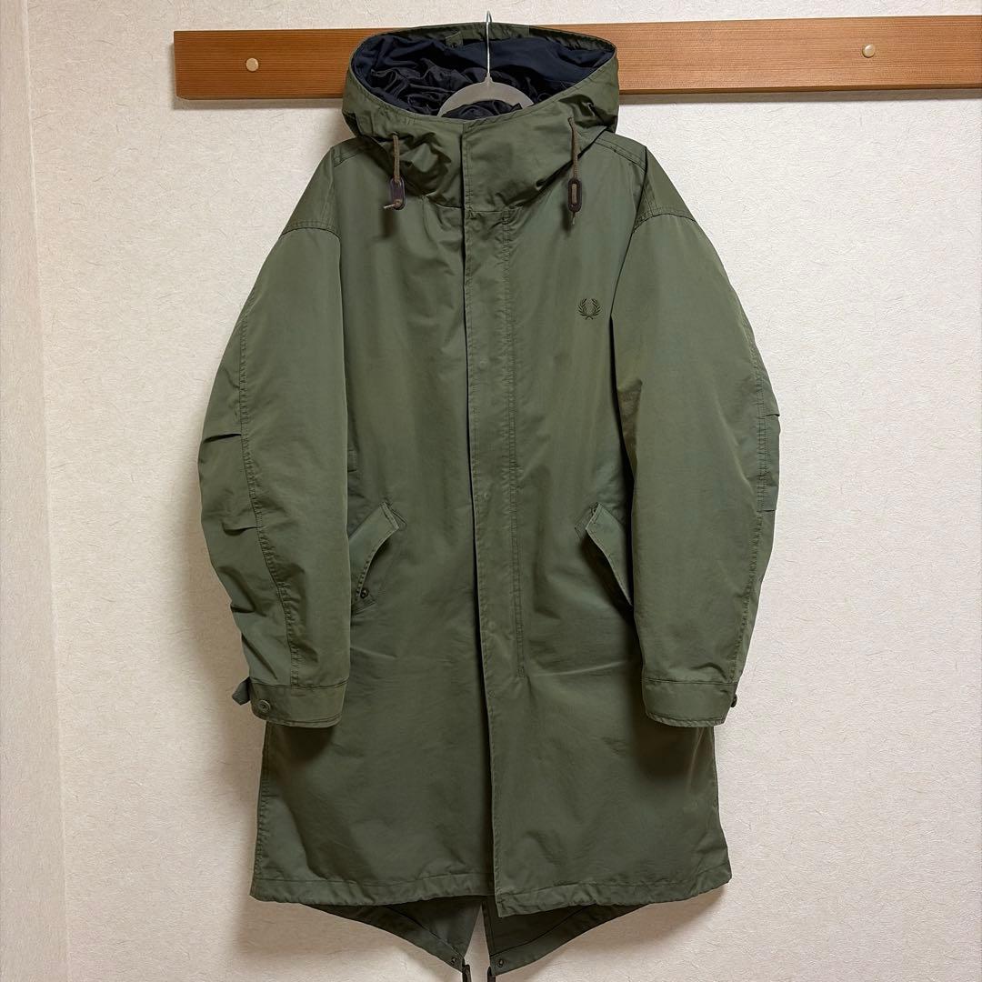 三連休限定値下げ　FRED PERRY モッズコート ダウン
