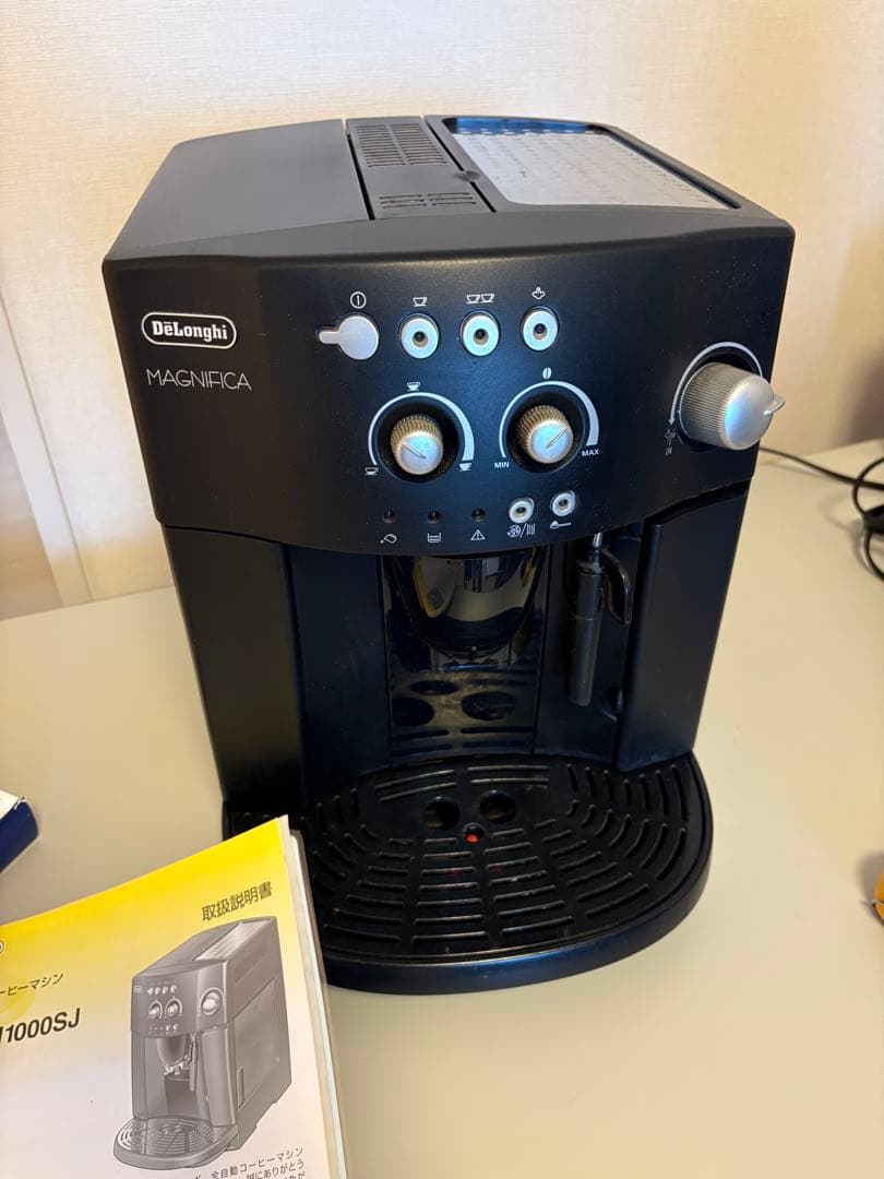 デロンギMAGNIFICA エスプレッソマシン