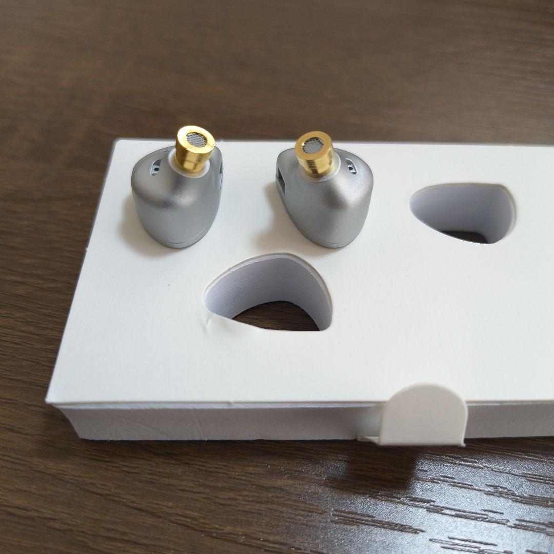 水月雨 MOONDROP Aria 2 有線イヤホン