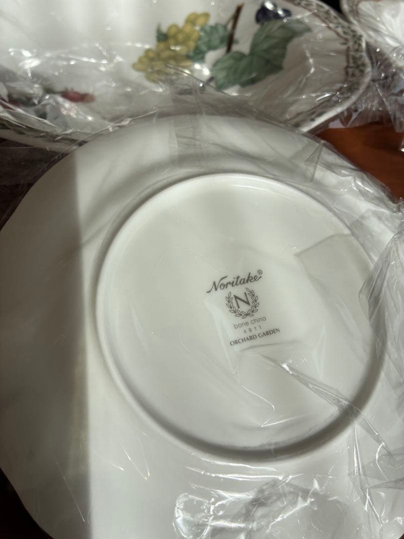 Noritake ノリタケ　オーチャードガーデン　8点セット　ボーンチャイナ