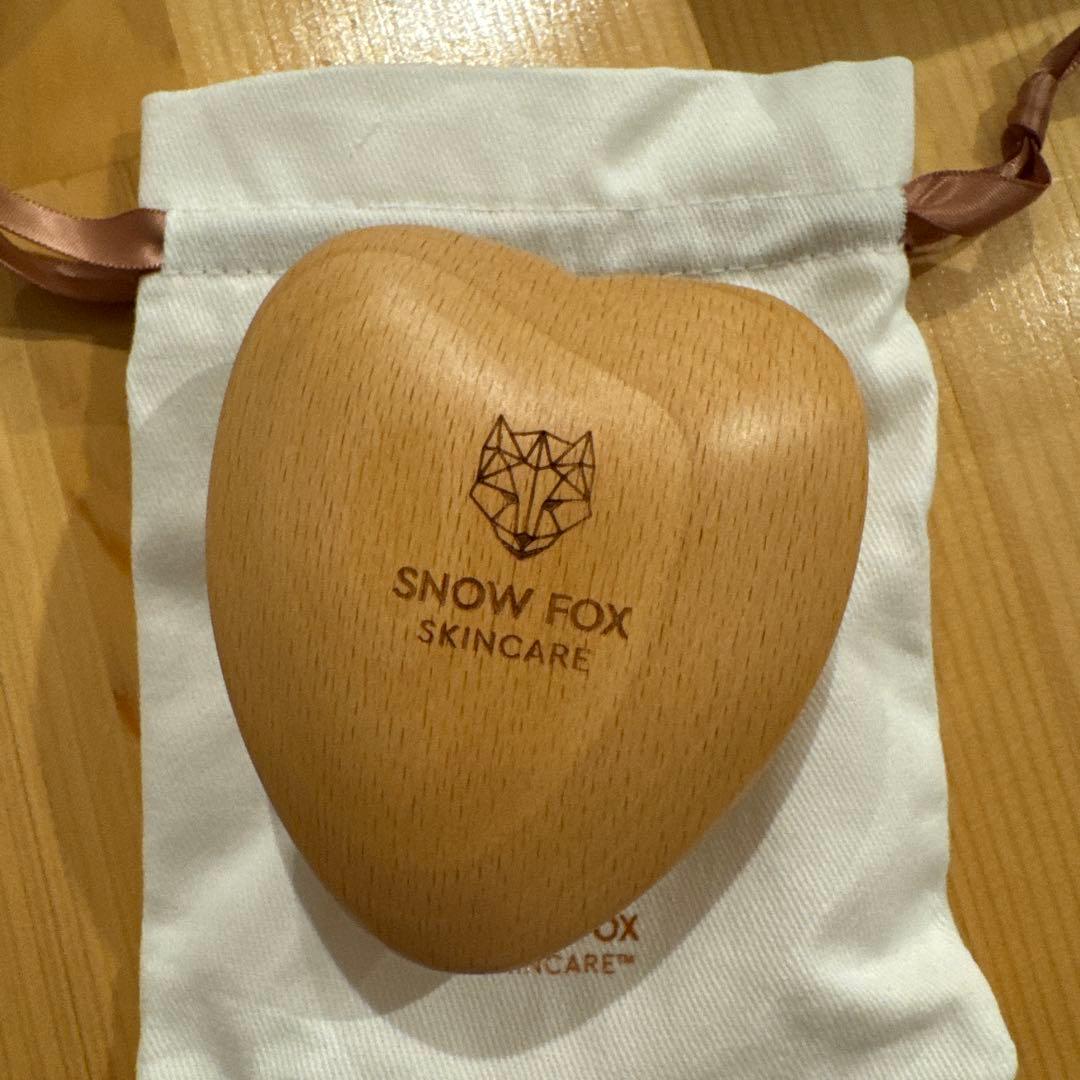 新品未使用　 FOX GUA SHA ヘア＆スカルプブラシ