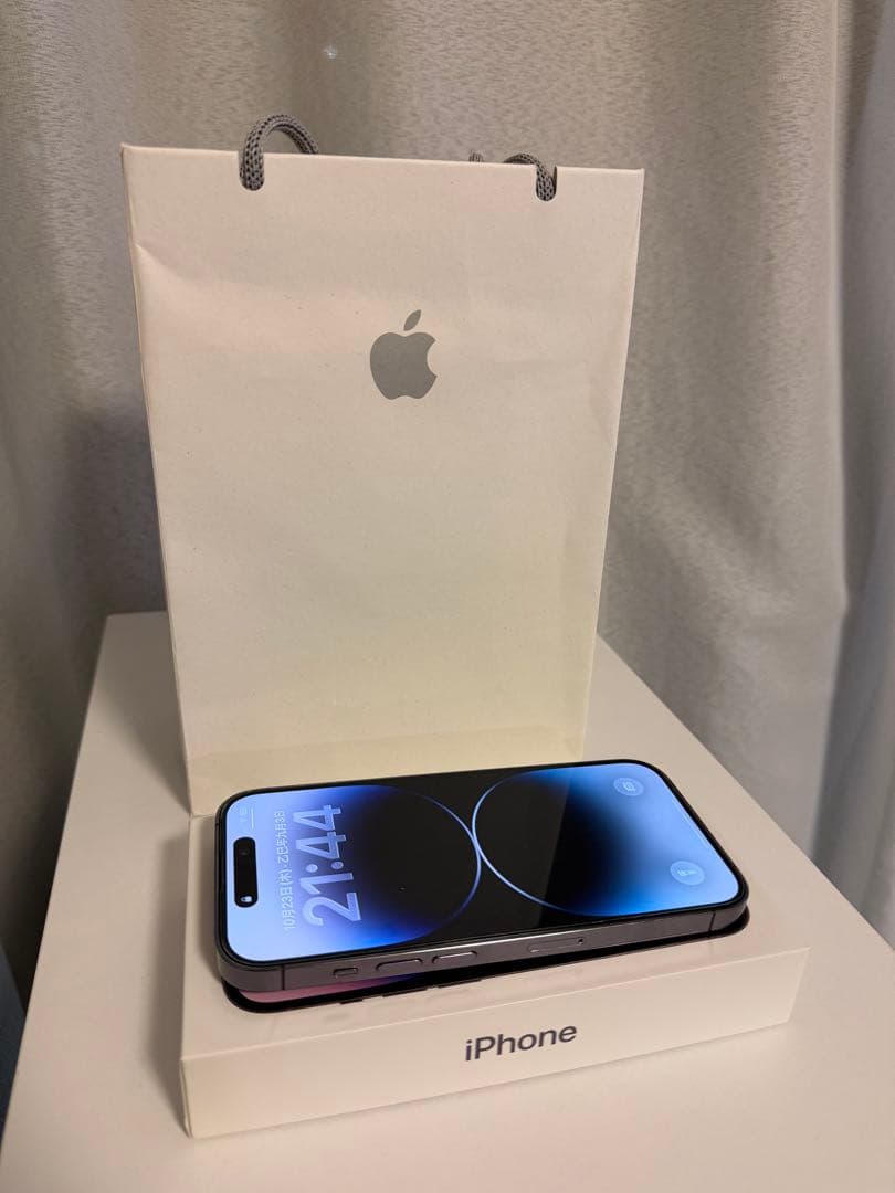 【中古・美品】iPhone 14 Pro ディープパープル 256GB 本体