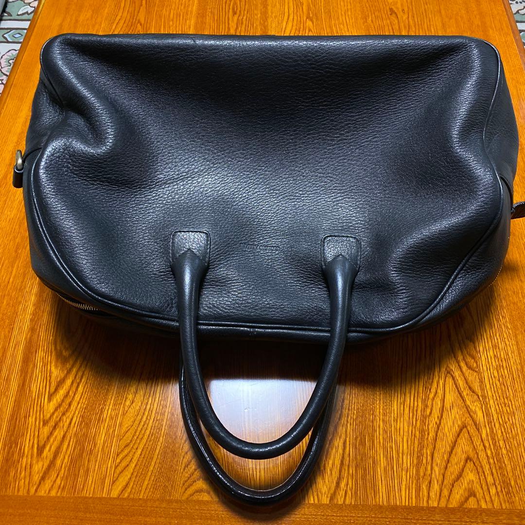 Giorgio Armani ブラックレザートートバッグ（ディアスキン）